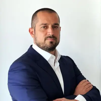 Francisco J Avalos